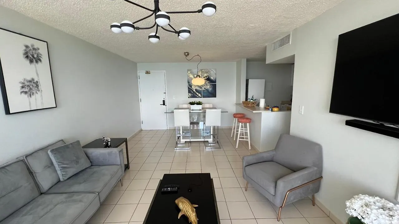 Apartment Ocean Front 2 Bedroom & Bath In Isla Verde San Juan